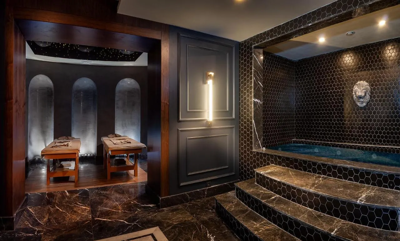 Tnr Otel & Spa Kusadası