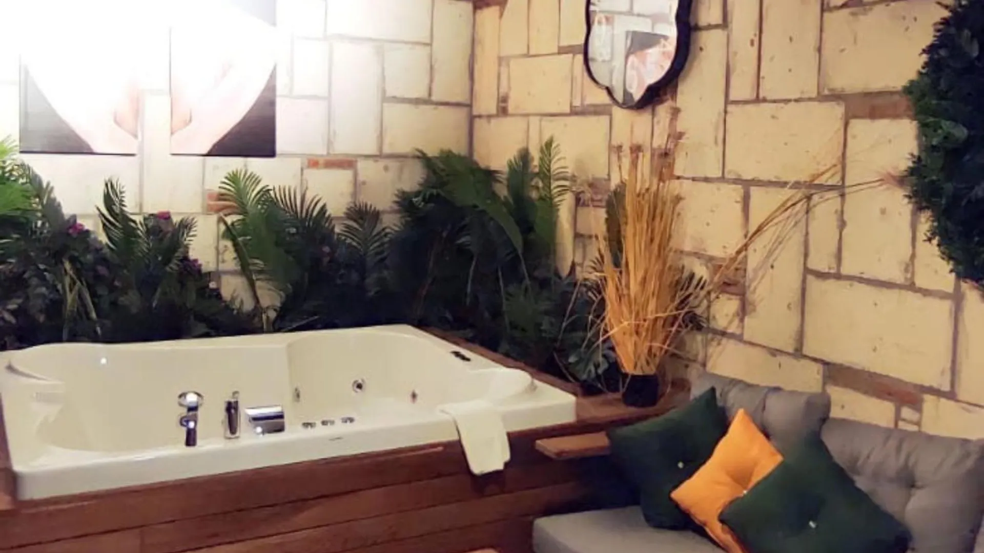 Hotel Tnr Otel & Spa Kusadası